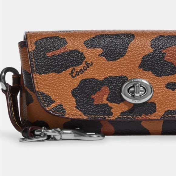 Coach Leopard ocelot Sunglass Case with Turnlock, wristlet strap, signature - Picture 2 of 4